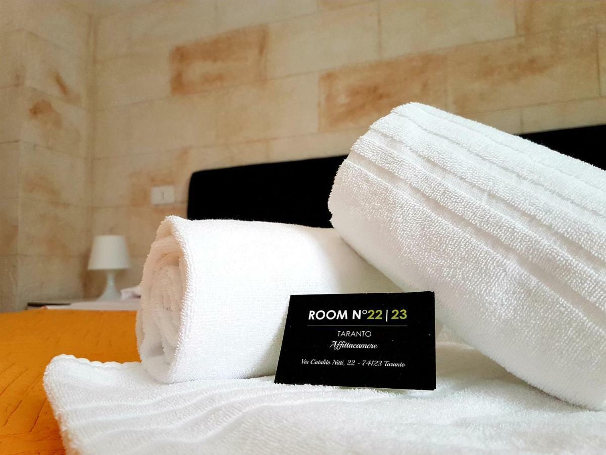 Room N.22 Taranto Eksteriør billede